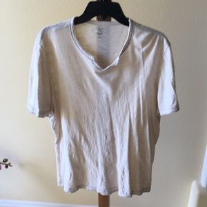 Men’s casual Tee INC Lg
